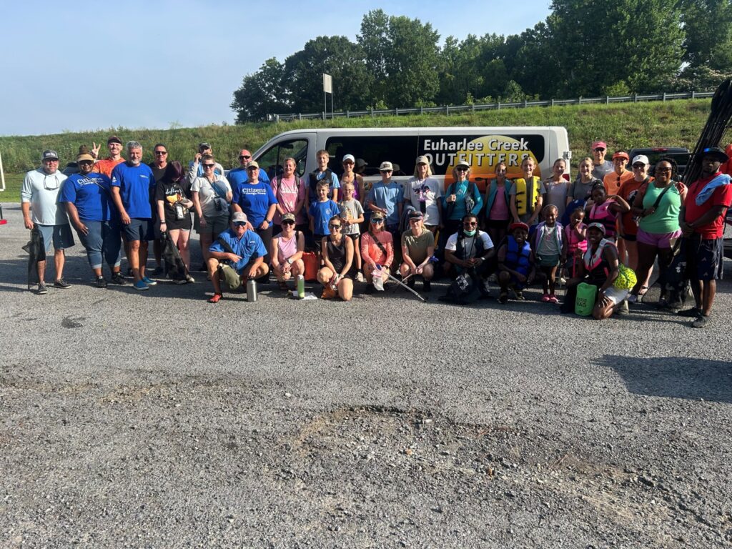 Group photo of volunteers