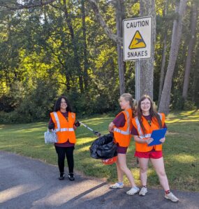 Local 4-H Youth Pair Service and Leadership at White Oak Park Cleanup